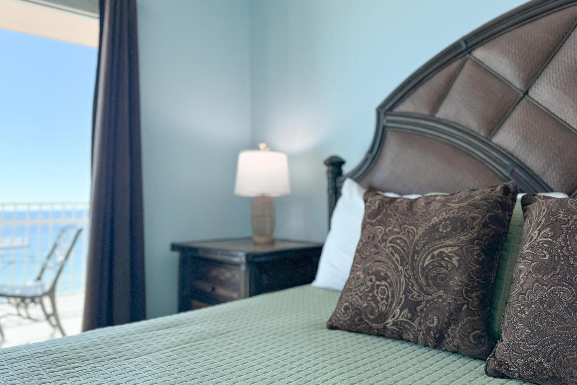 Crystal Shores West 101 Holiday home *