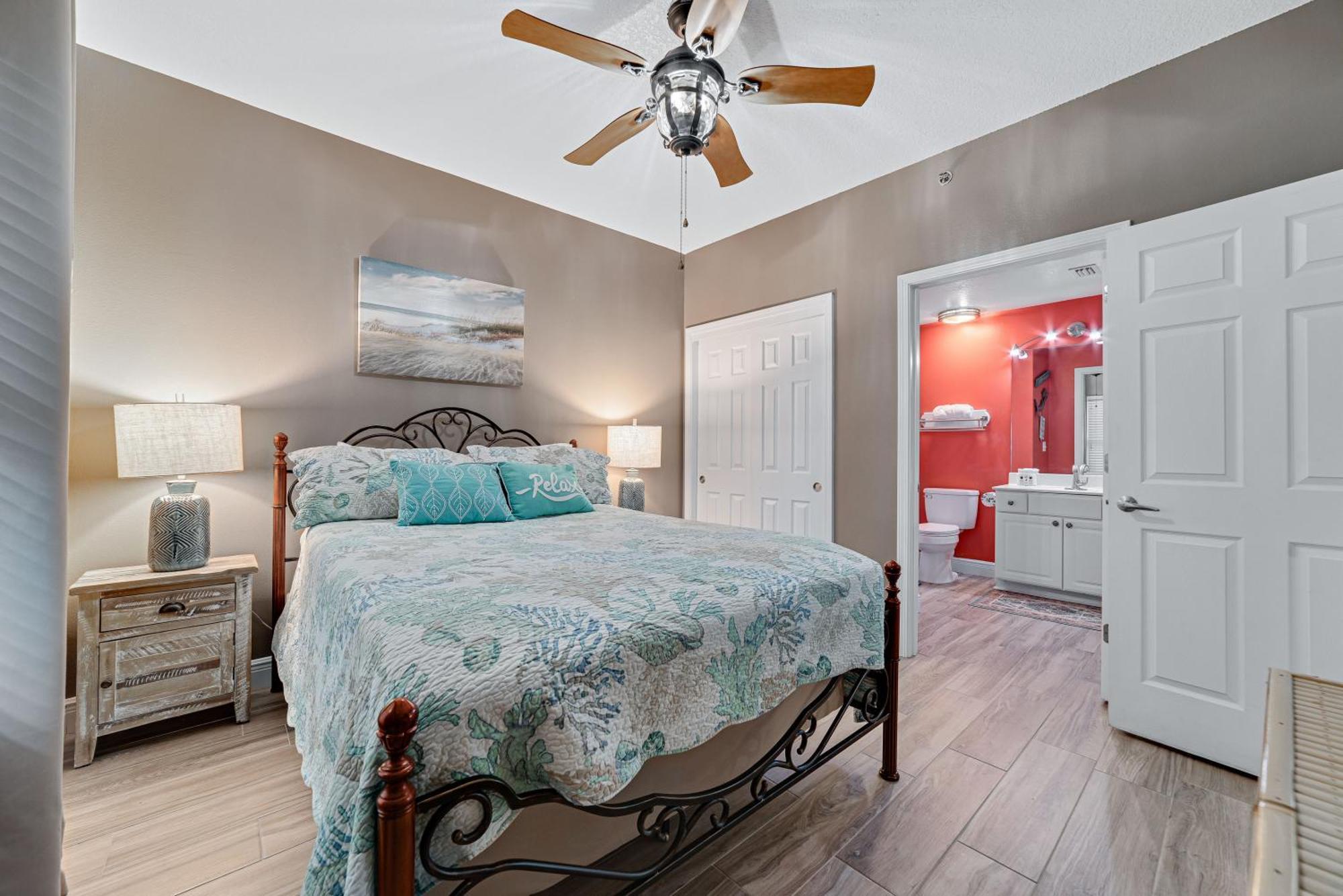 Holiday home Crystal Shores West 105 *