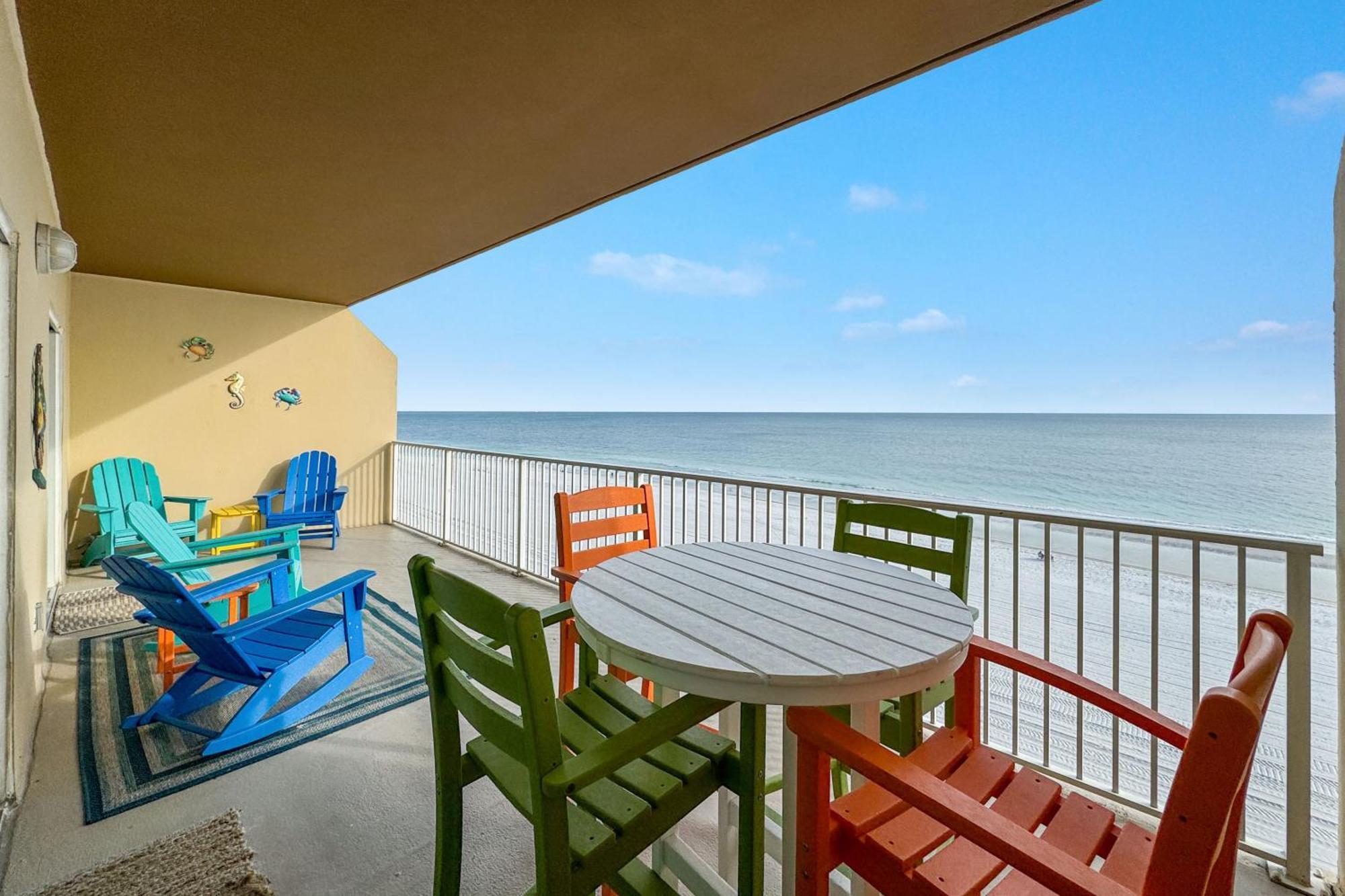Holiday home Crystal Shores West 105