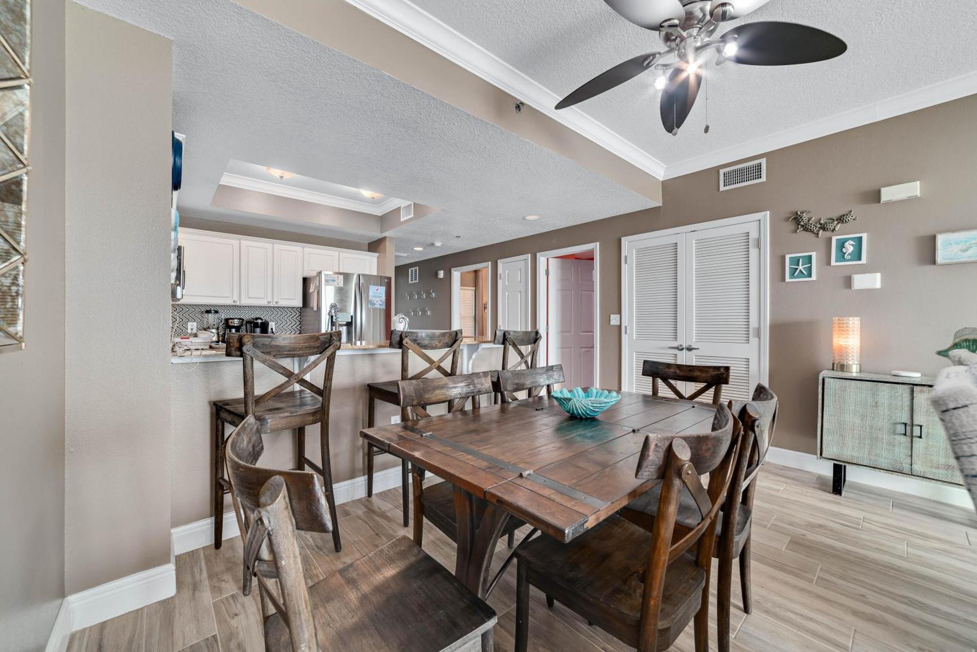 Holiday home Crystal Shores West 105 *