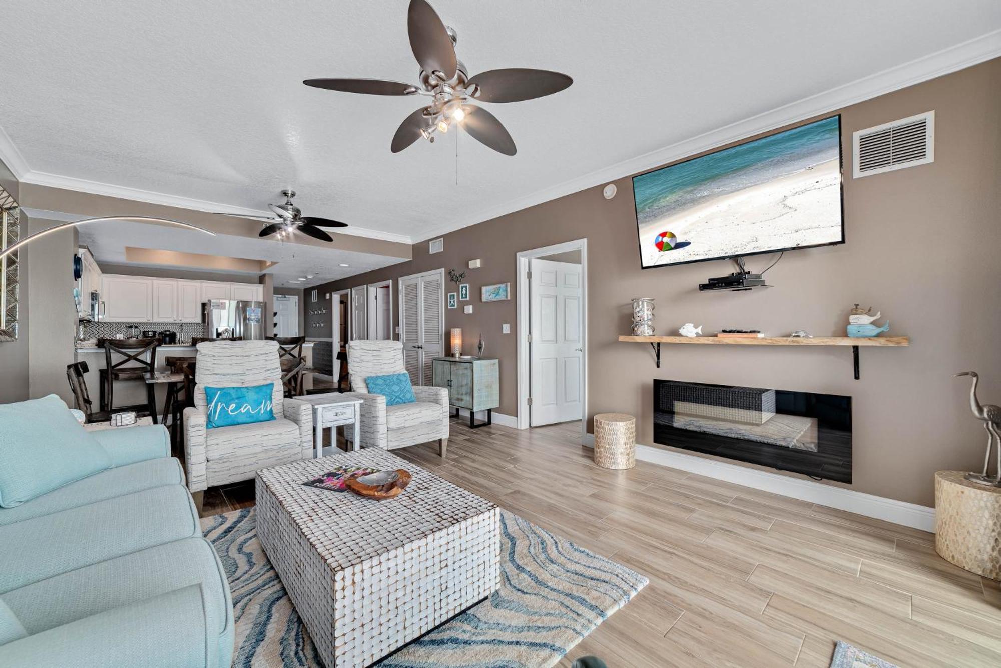 Crystal Shores West 105 Holiday home *