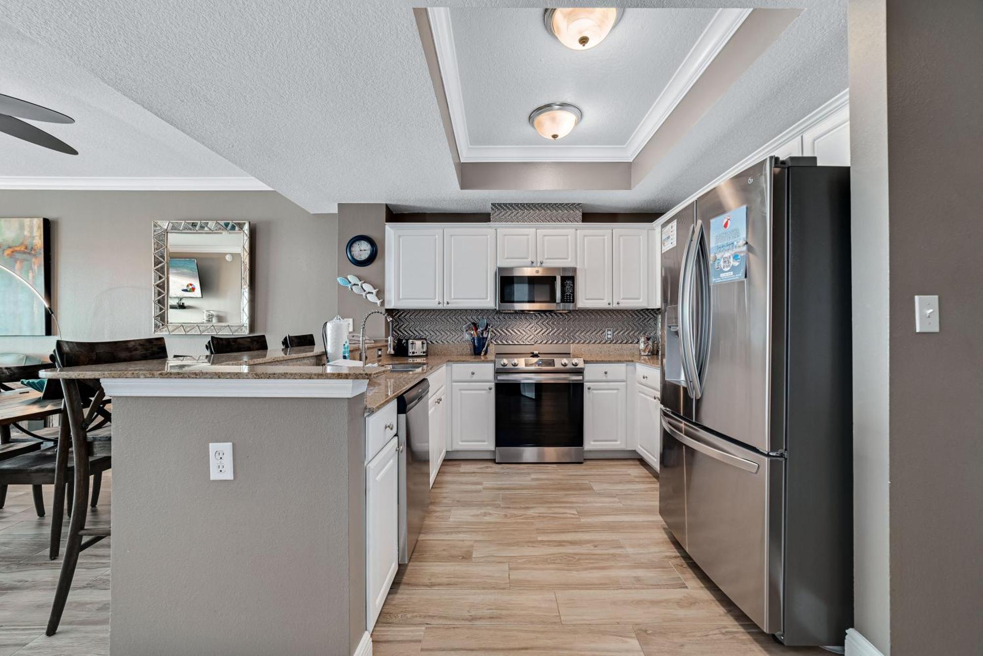 Holiday home Crystal Shores West 105