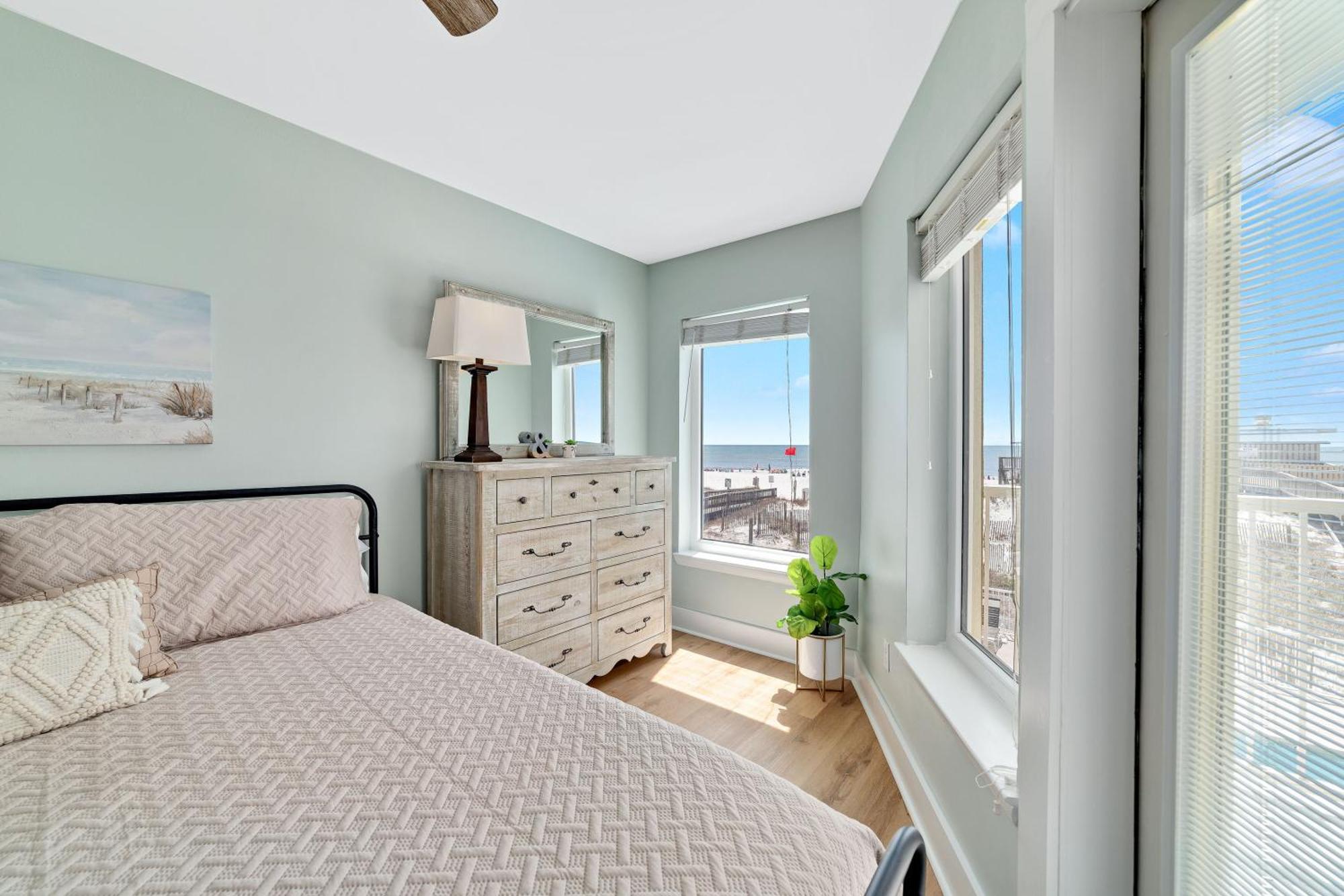 Boardwalk 187 Apartment