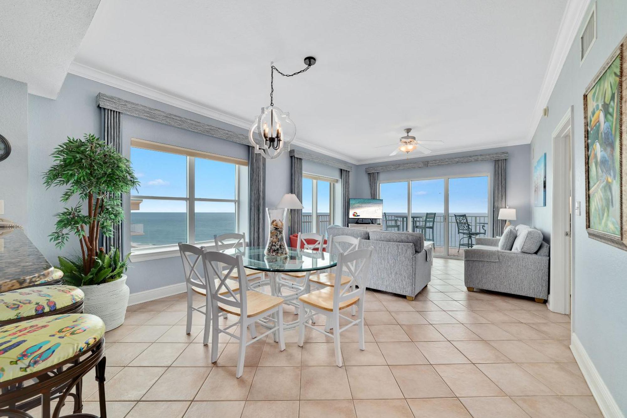 Crystal Shores West 1001 Holiday home *