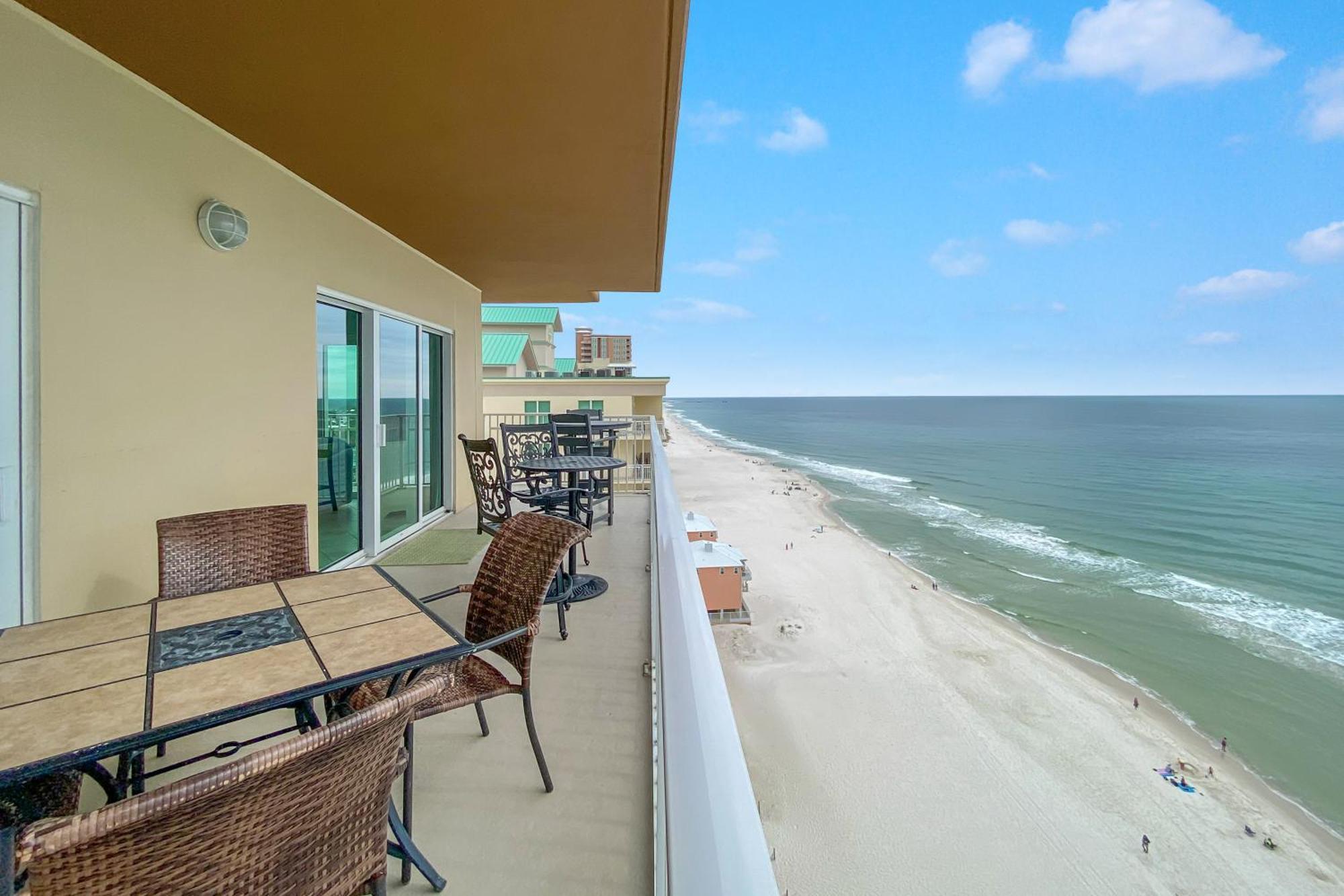 Crystal Shores West 1001 Holiday home *