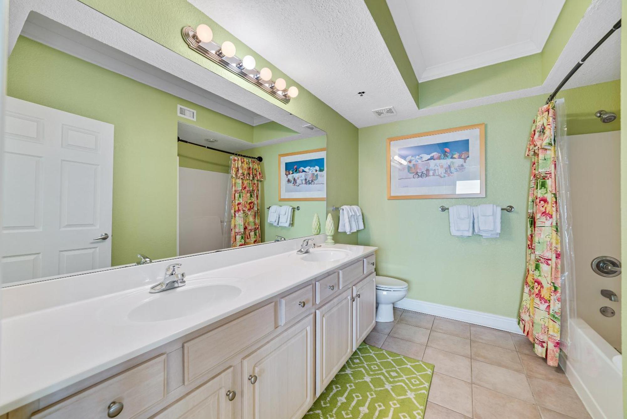 Holiday home Crystal Shores West 1001 *