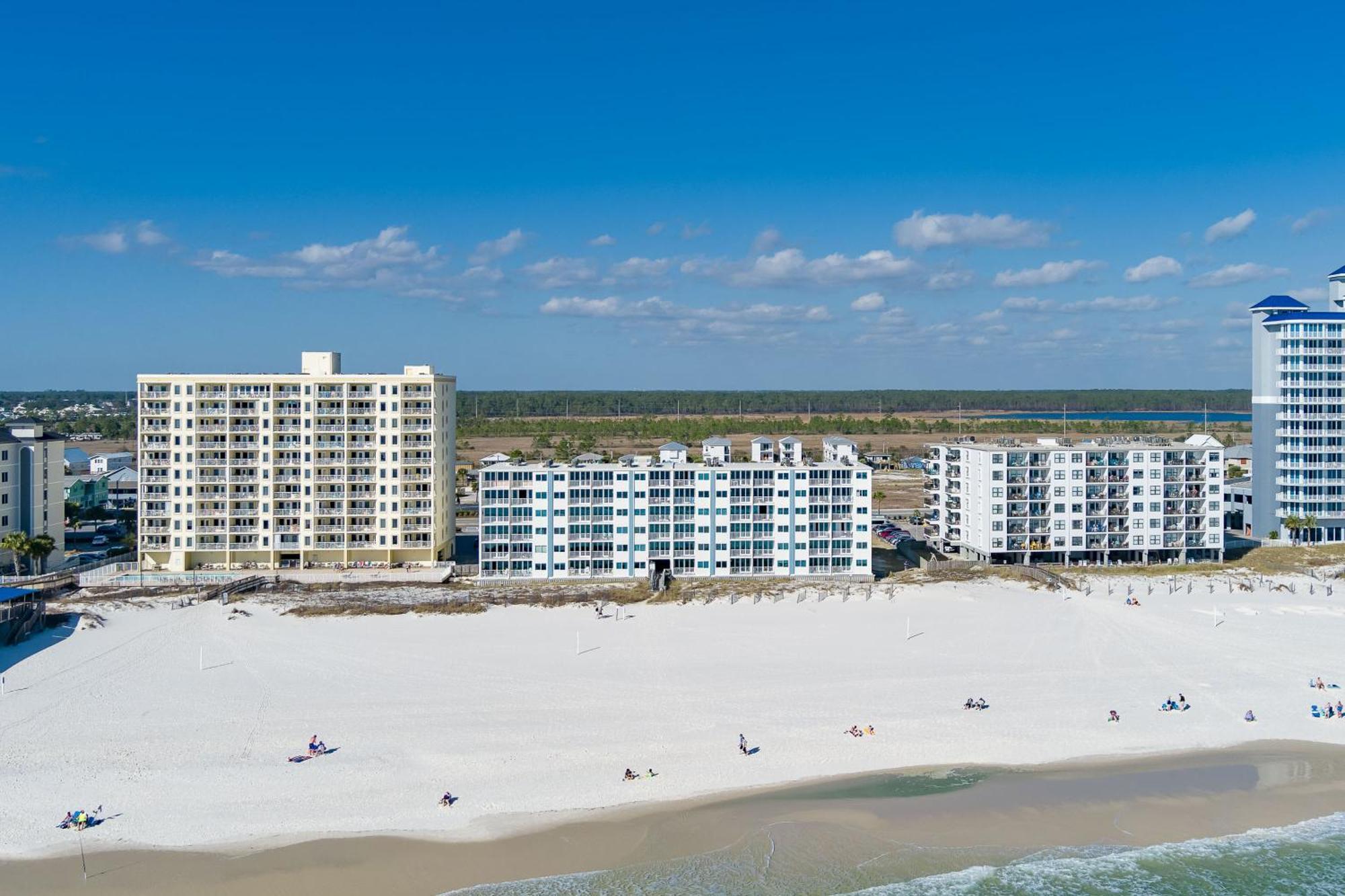 Island Shores 551