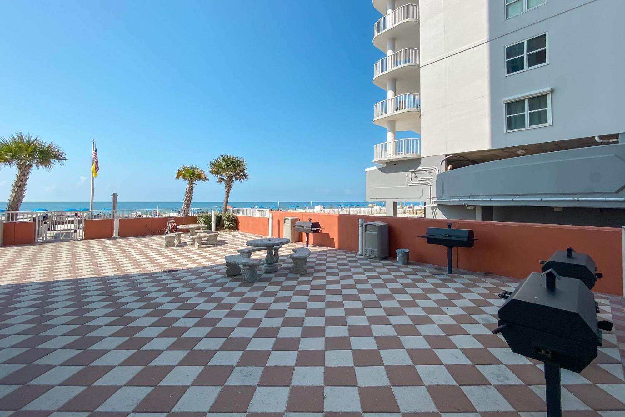 Phoenix 1604 Gulf Shores
