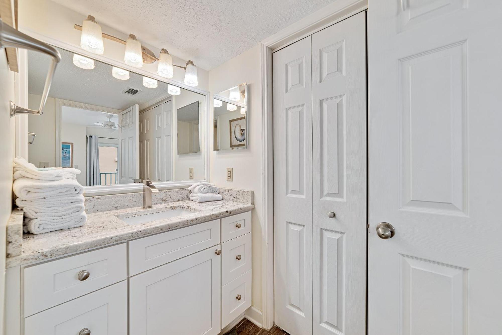 Surfside Shores 2306