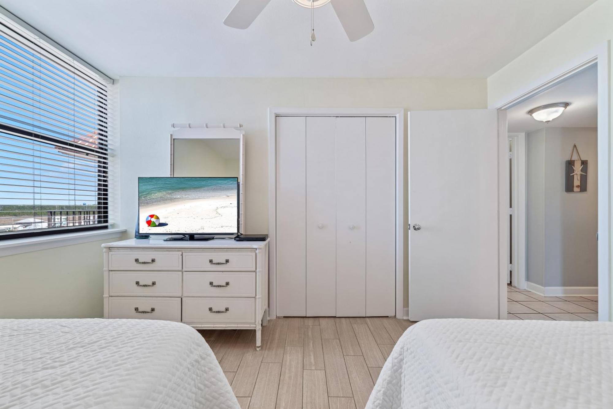 Holiday home Gulf House 605