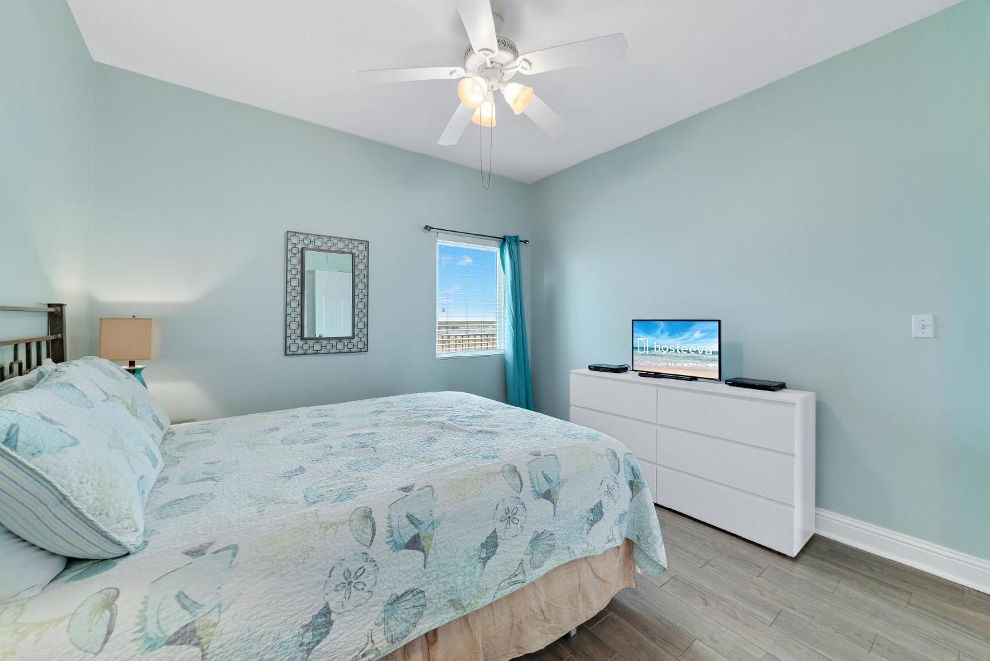 Lighthouse 1512 * Gulf Shores