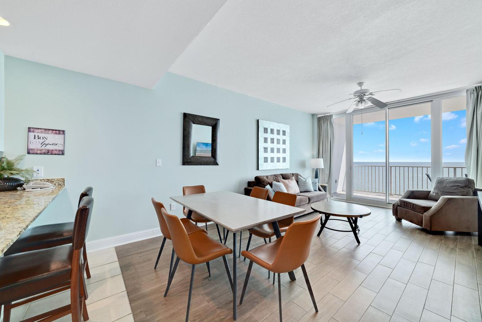Lighthouse 1512 * Gulf Shores