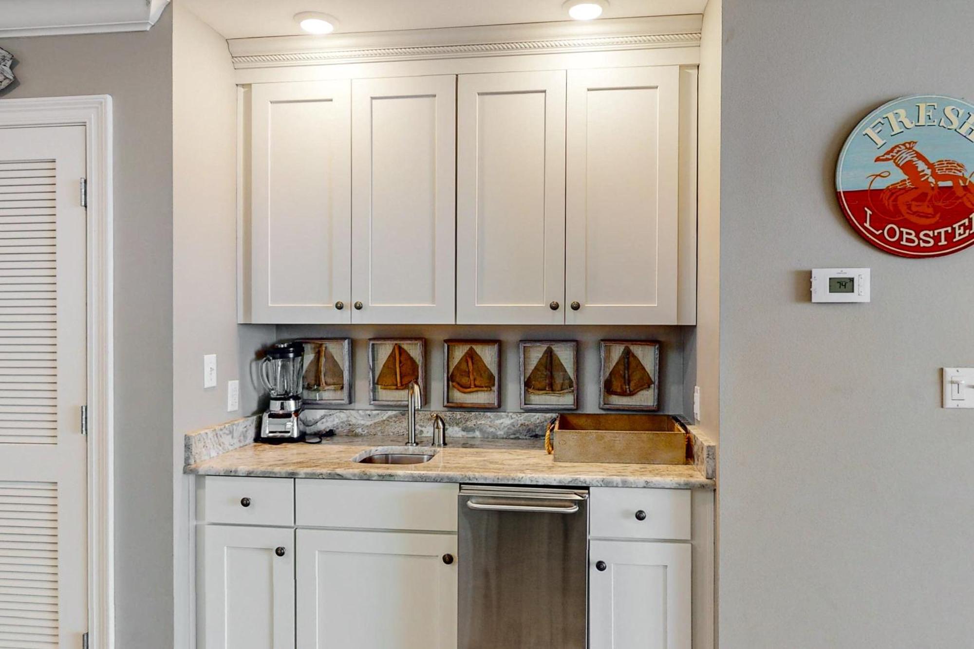 Apartment Phoenix 1402 - Right Next Door *