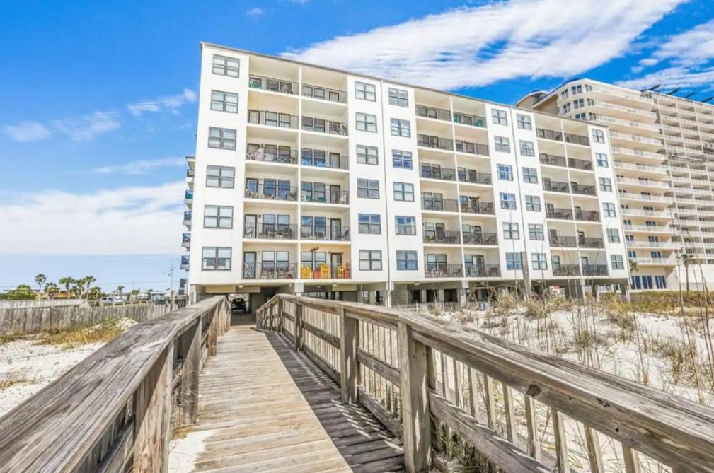 Island Sunrise Unit 568 Holiday home Gulf Shores
