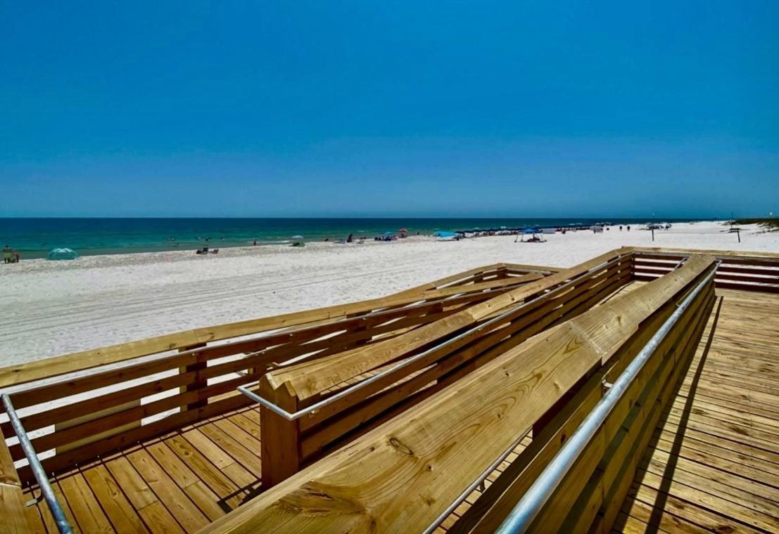 Phoenix Gulf Towers 2104 Gulf Shores