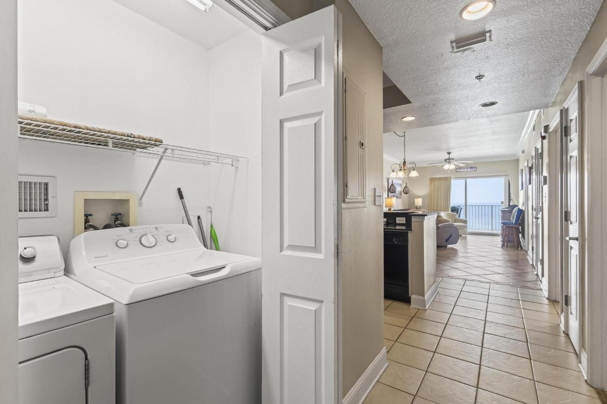 Crystal Shores 1104