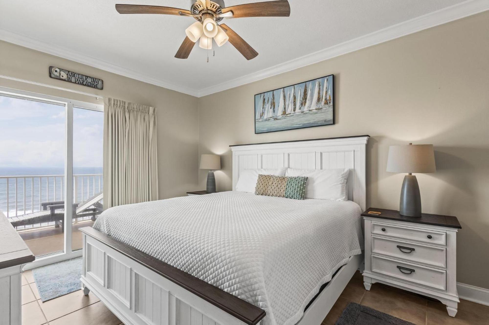 Apartment Crystal Shores 1104 *