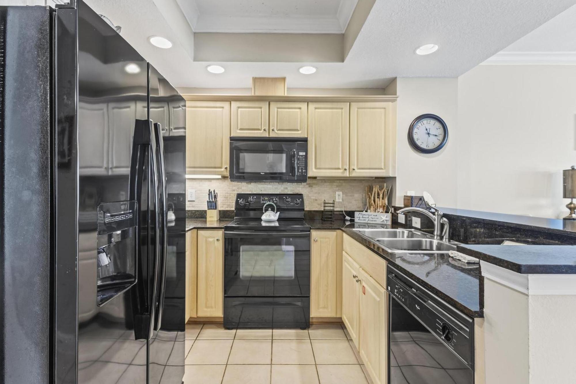 Apartment Crystal Shores 1104 Gulf Shores