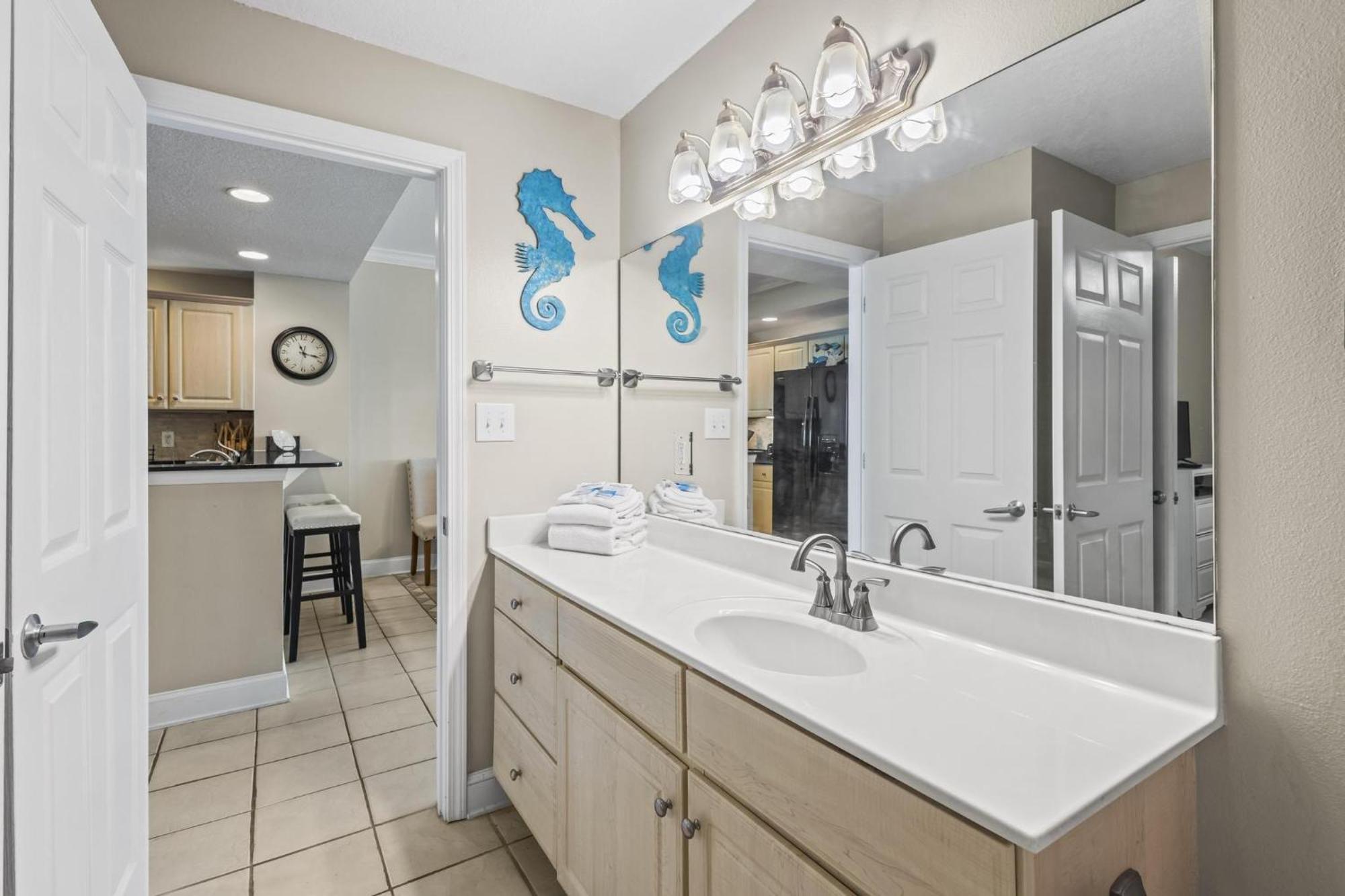 Crystal Shores 1104