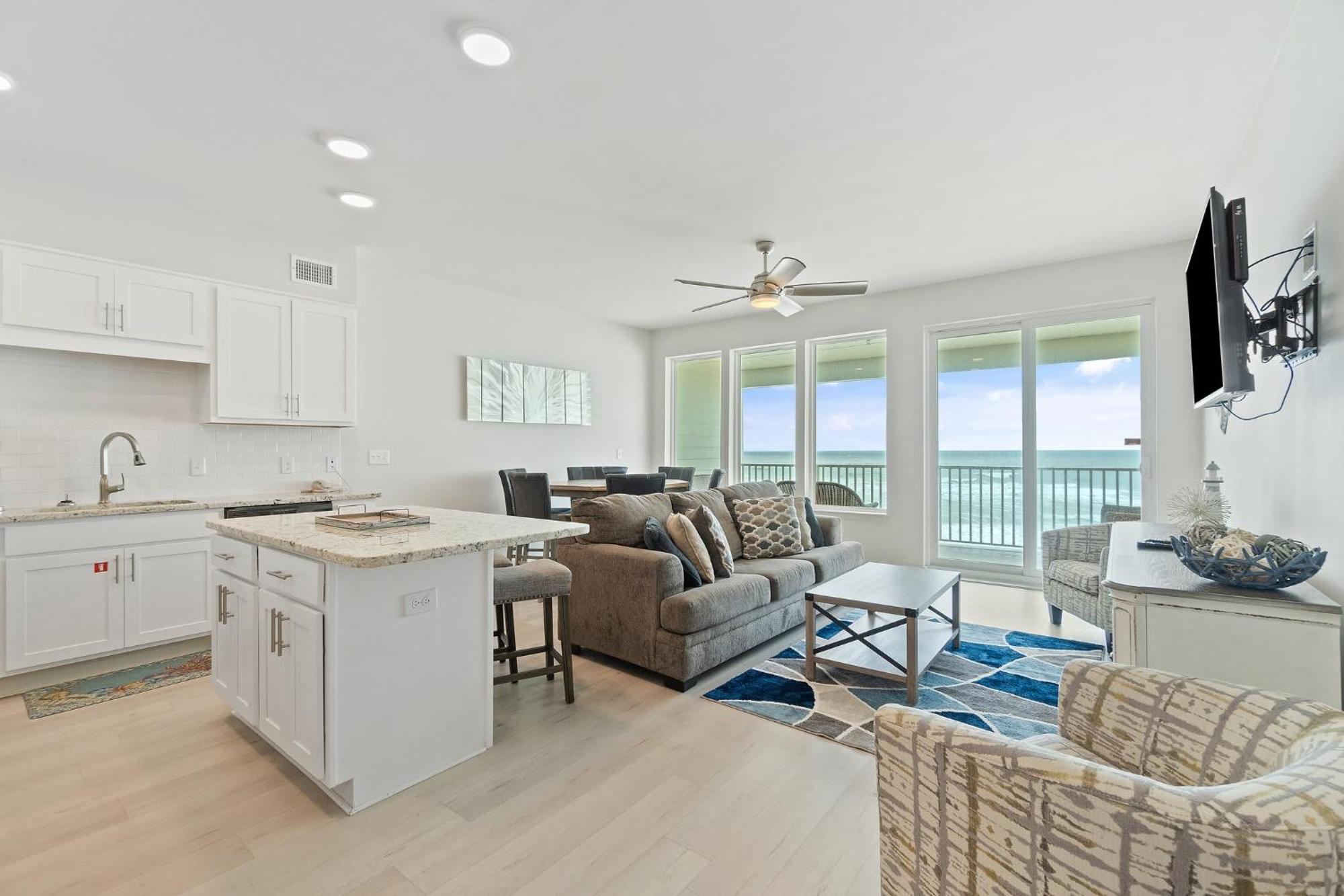 Apartment Sea Glass 405 By Collection