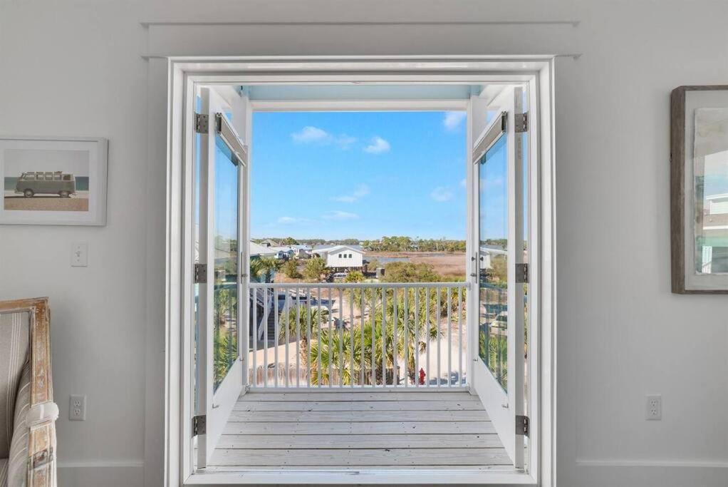Summer At Family W Pool! 4min Walk To Beach! Holiday home *