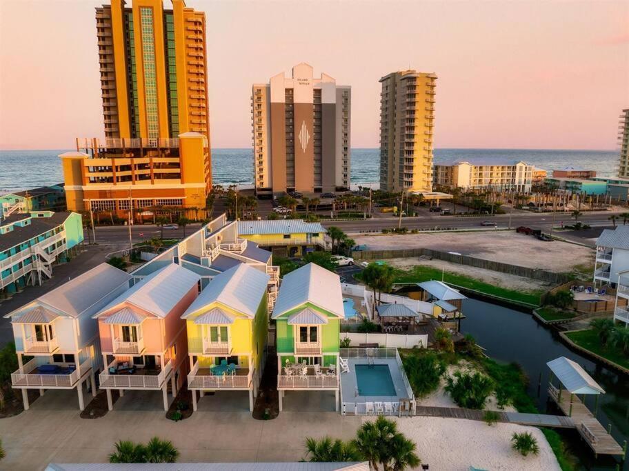 Summer At Family W Pool! 4min Walk To Beach! * Gulf Shores