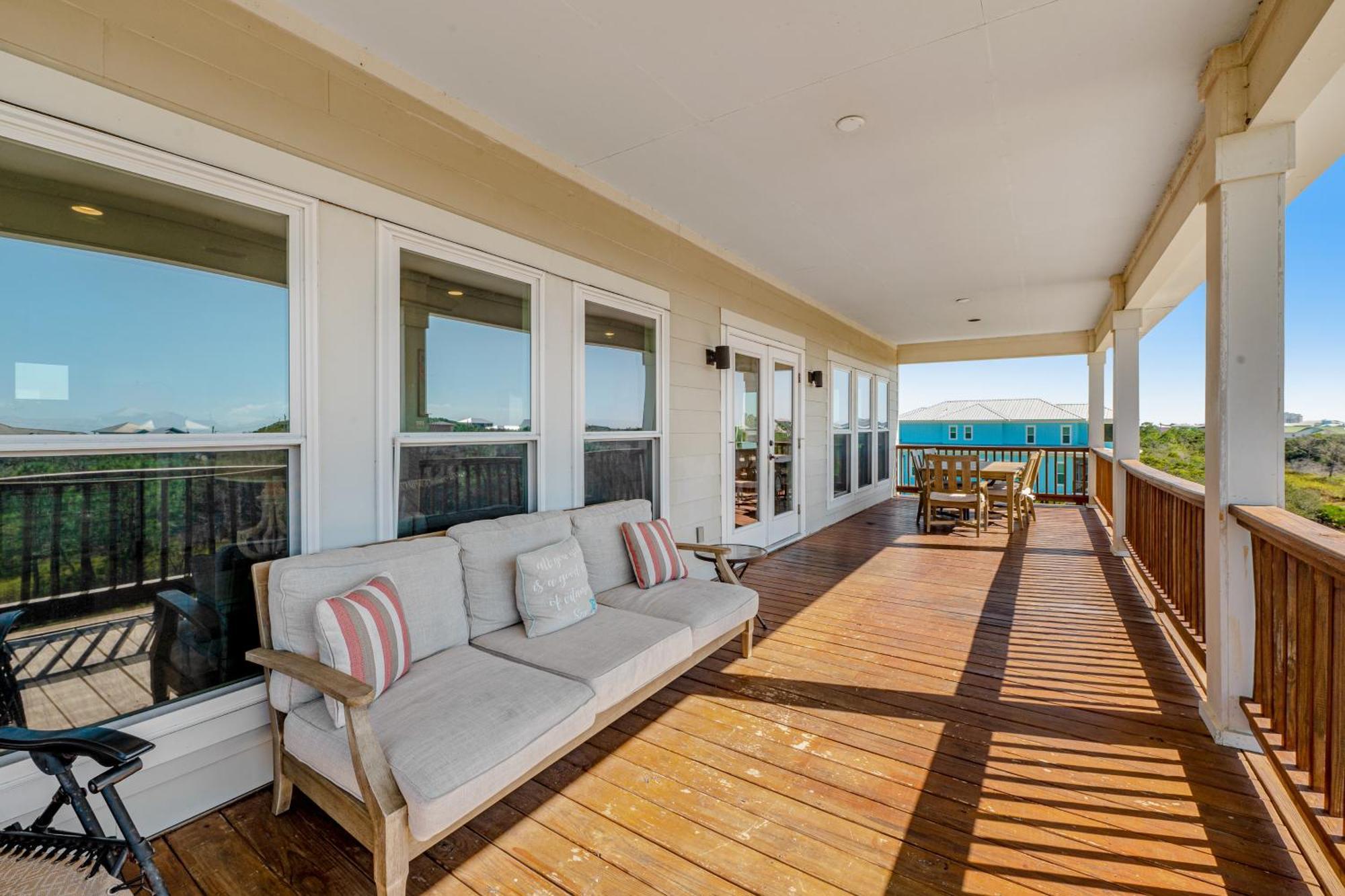 Southern Charm & Sunshine Paradise *