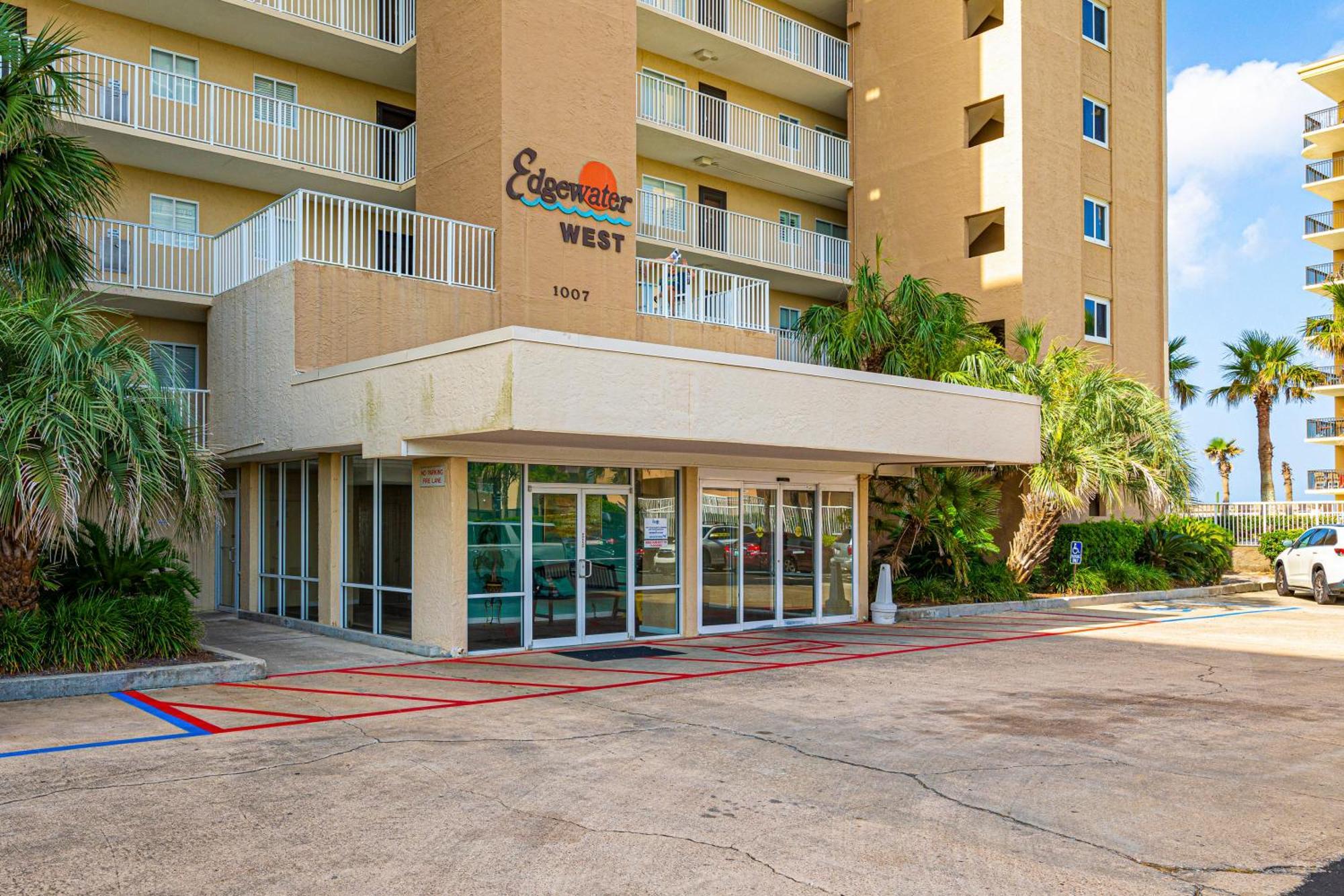 Edgewater West Unit 44 Holiday home *