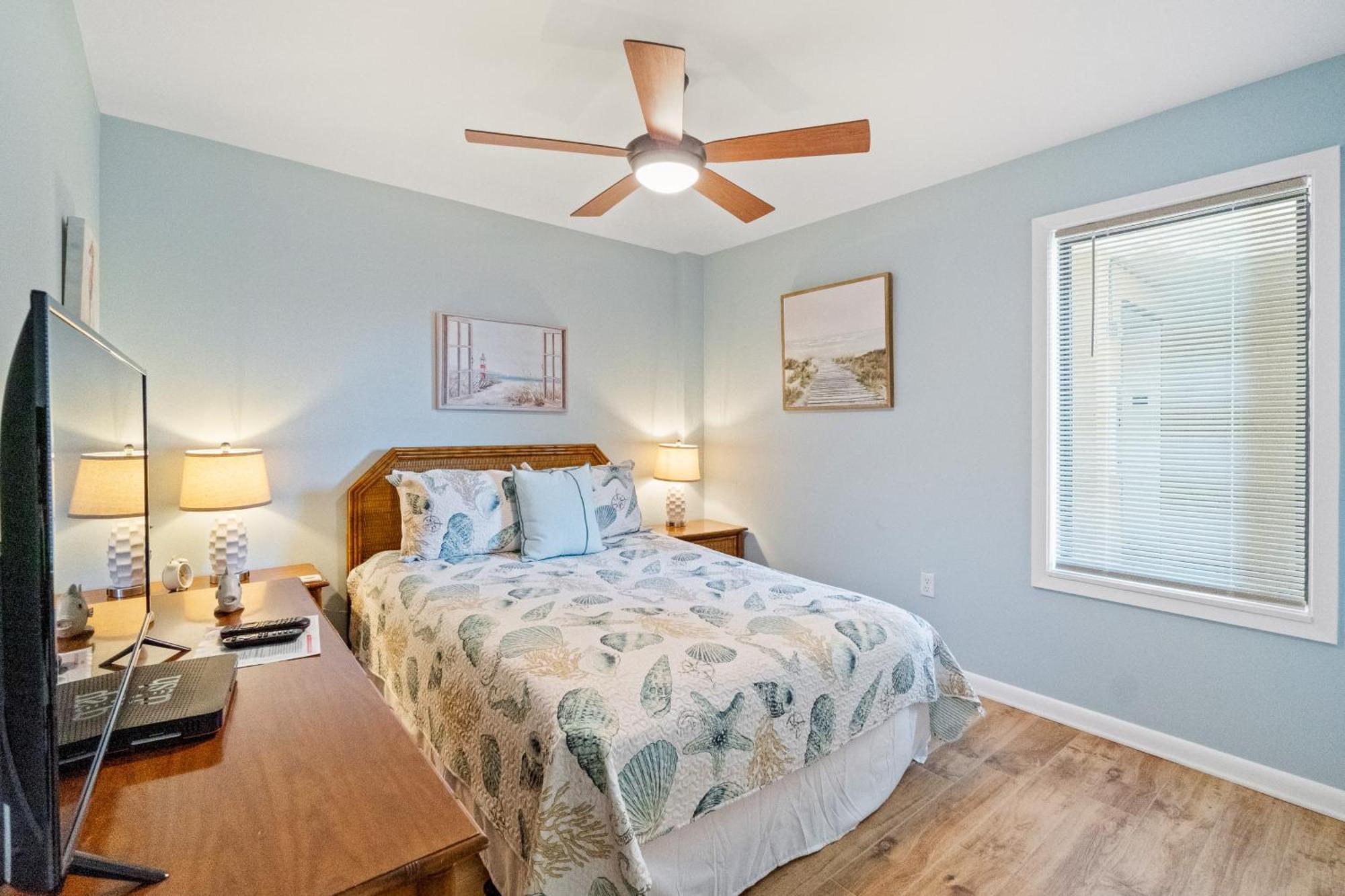 Holiday home Compass Point *