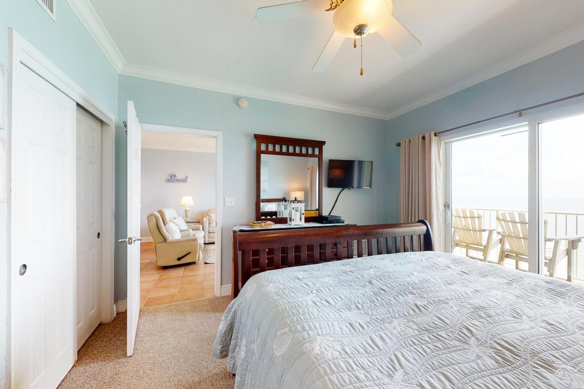 Crystal Shores West Iii