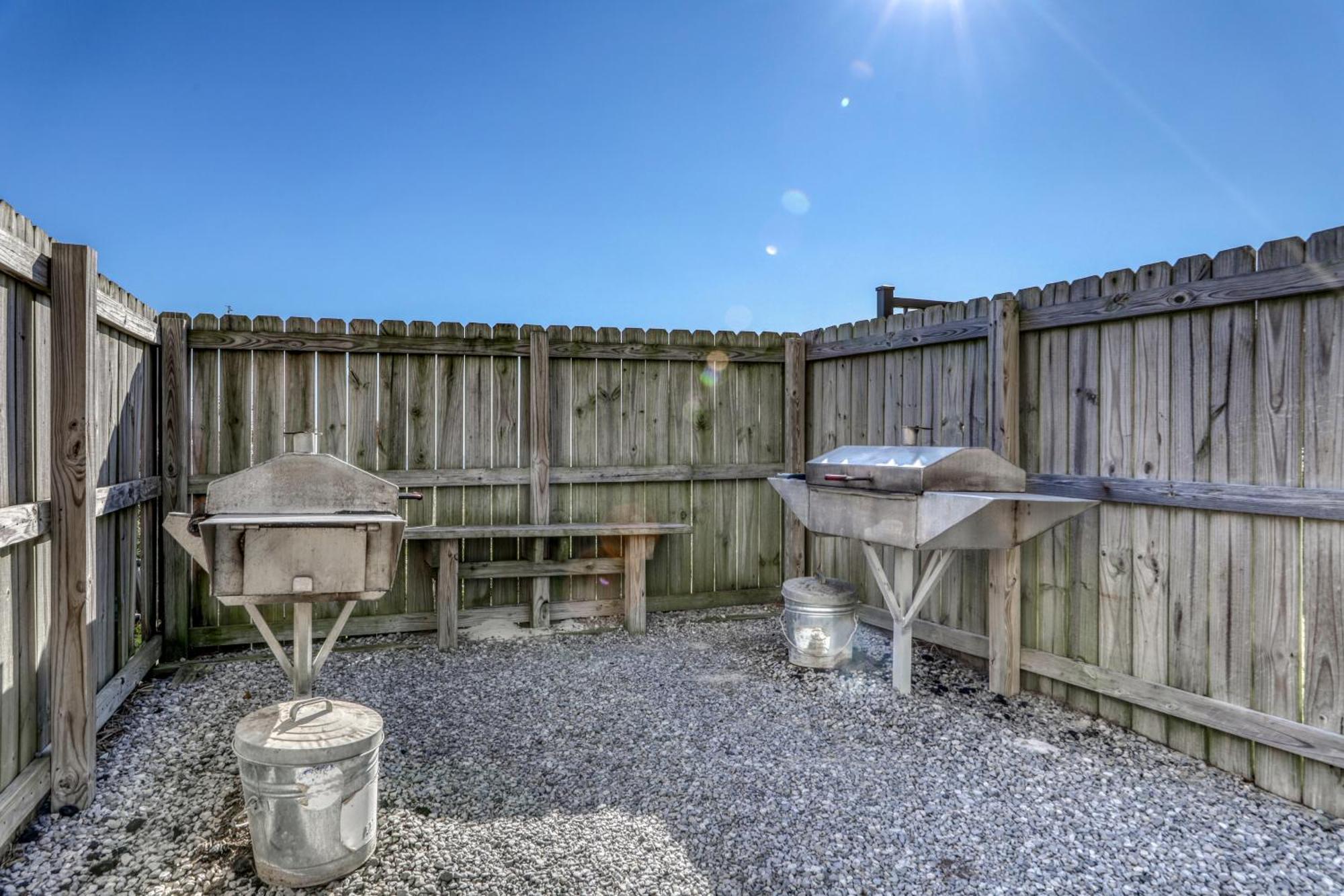 Holiday home Colonnades Vi