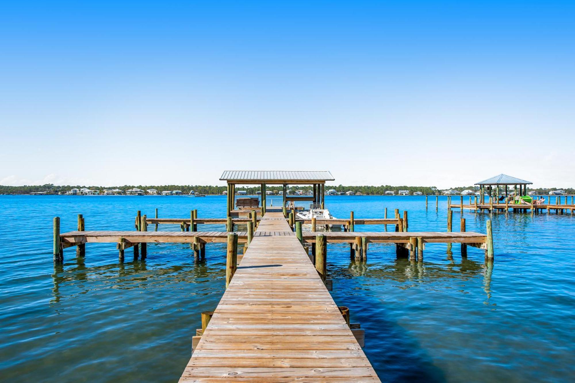 Lagoon Landing Holiday home