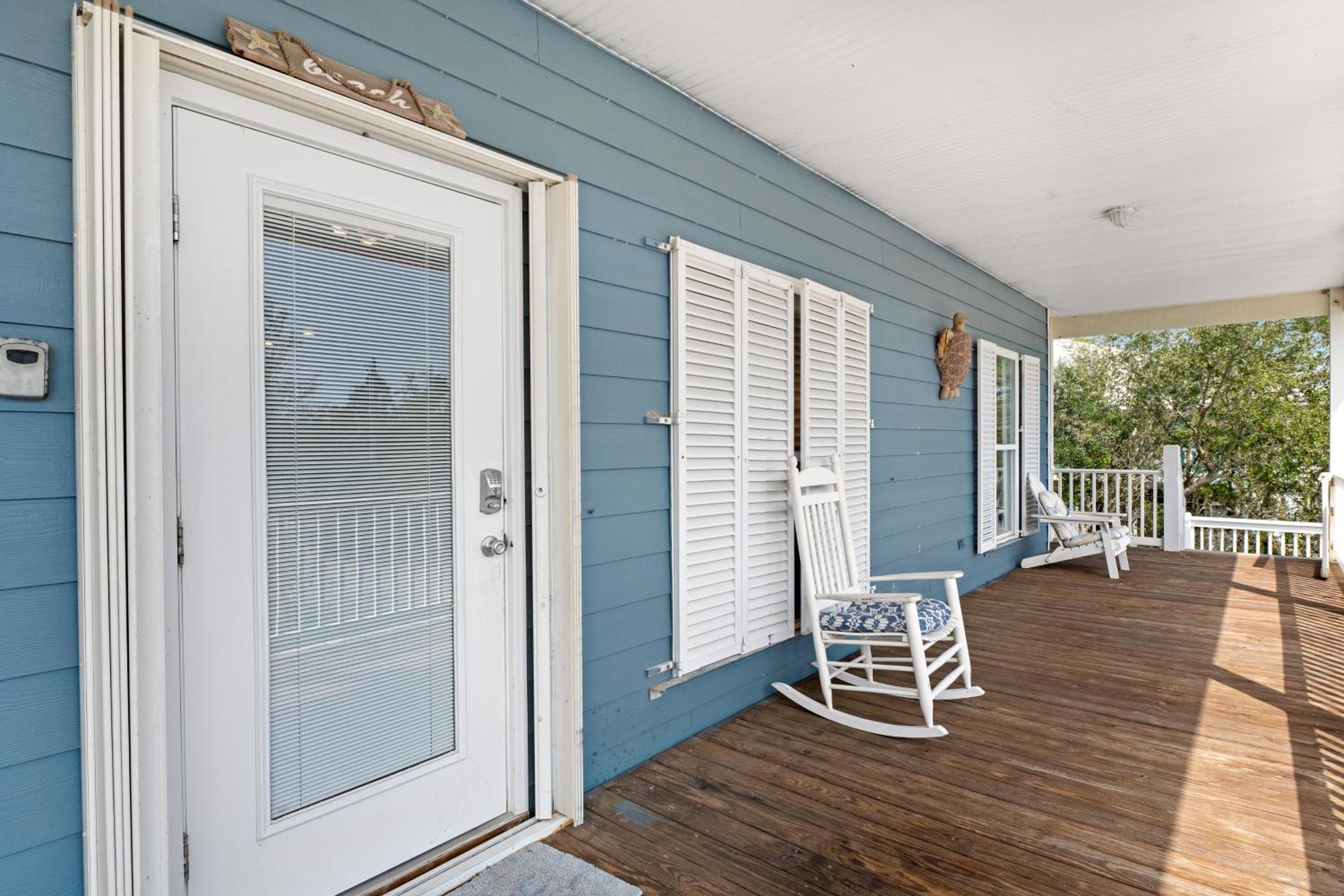 Southern Charm & Sunshine Paradise *
