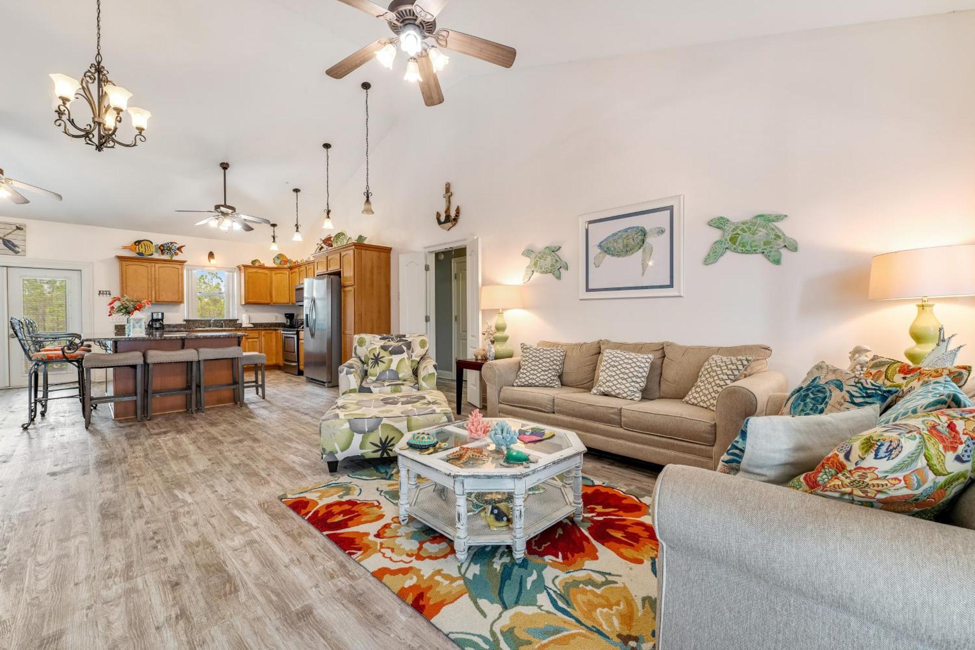 Southern Charm & Sunshine Paradise *