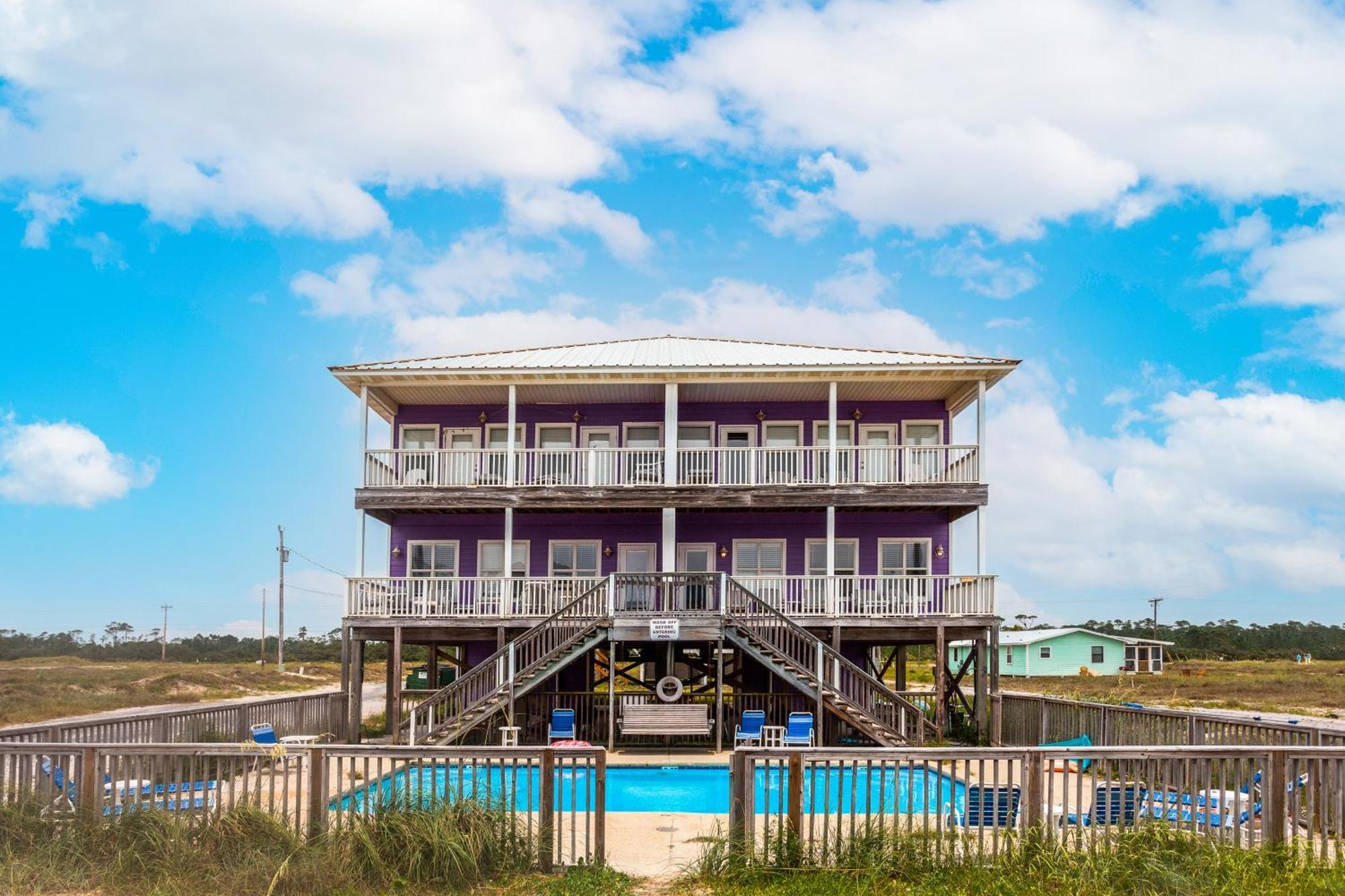 Purple House Holiday home *