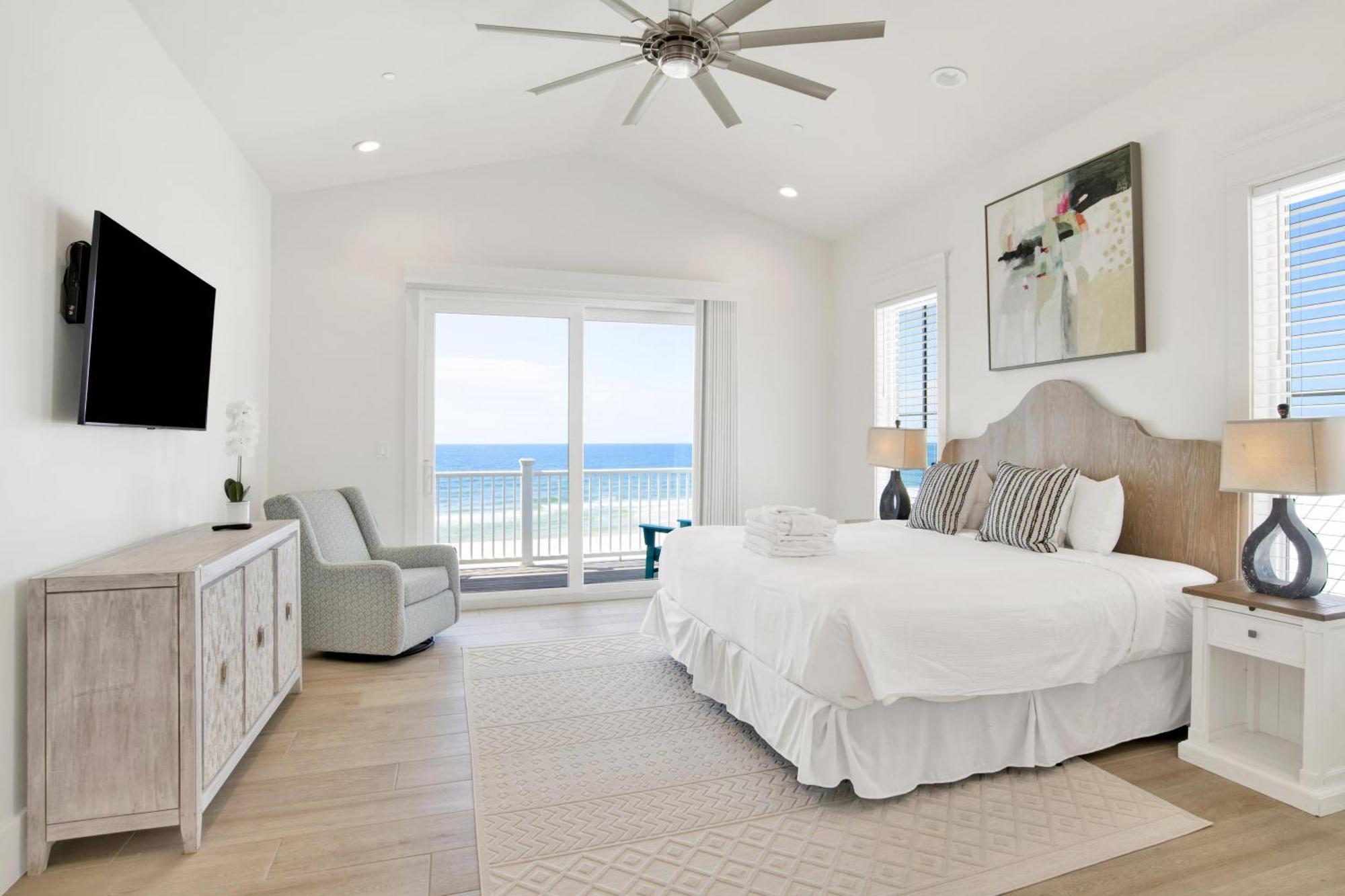 Seaside West 12 Bdrm, 11,5 Bath, Private Pools, Sleeps 36 Gulf Shores