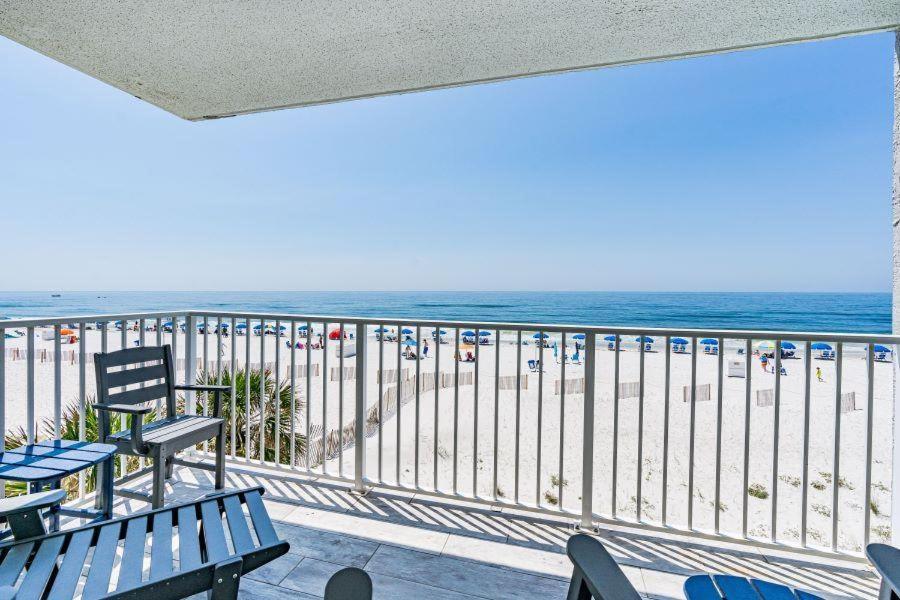 Holiday home Westwind 301