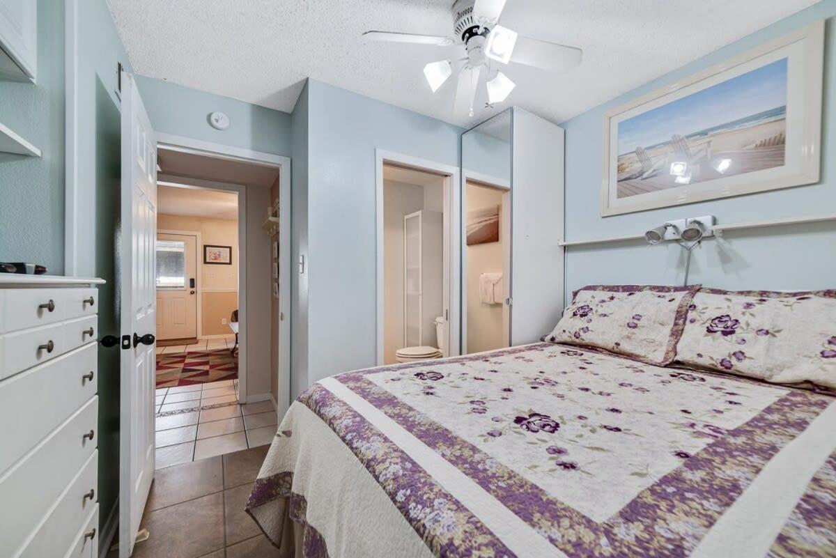 The Front 601- Affordable Beachfront Holiday home