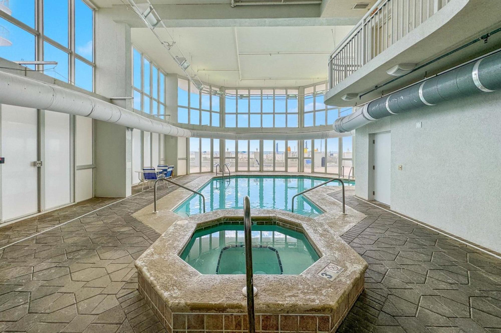 Apartment Luxury Penthouse Style *
