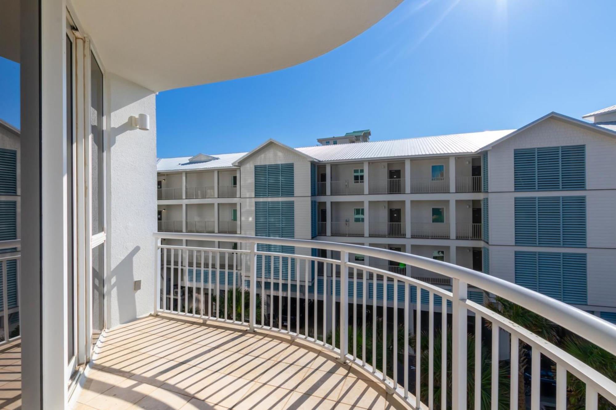 Luxury Penthouse Style * Gulf Shores