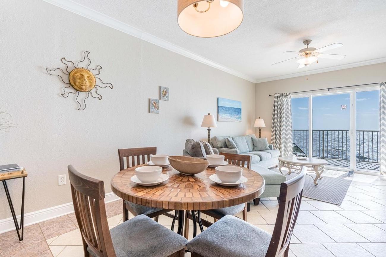Crystal Shores West 704 Holiday home *