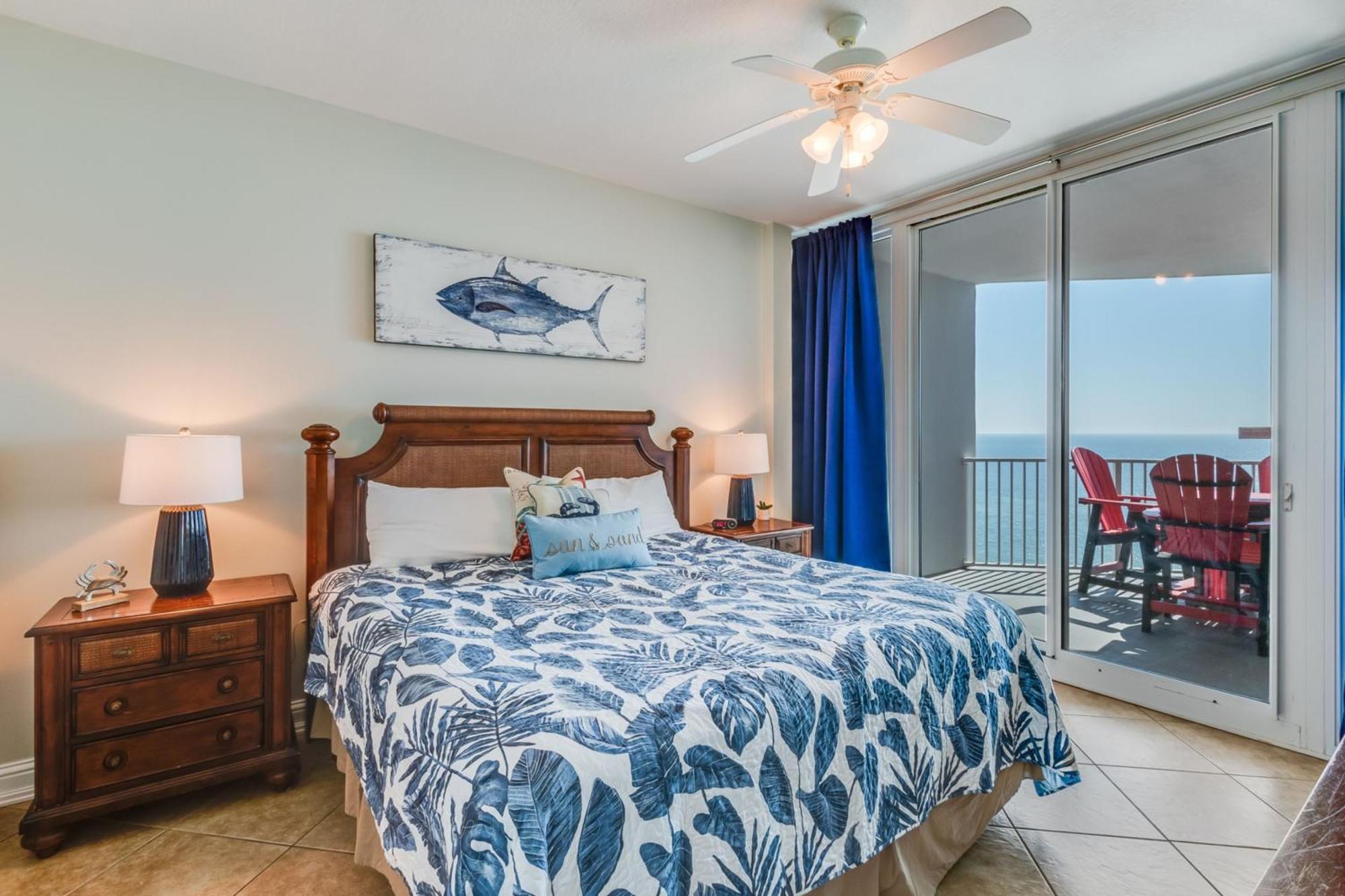 Lighthouse Apartment *