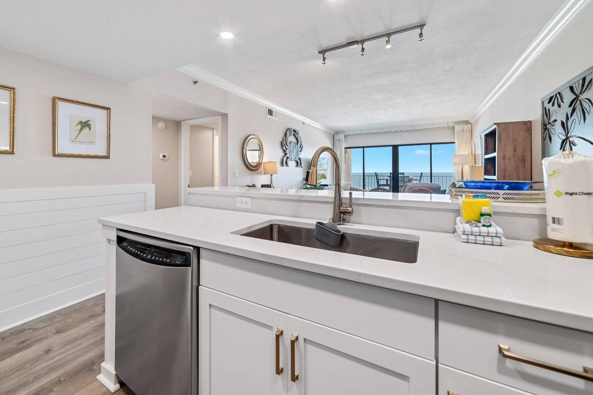Tropical Winds 402 Holiday home