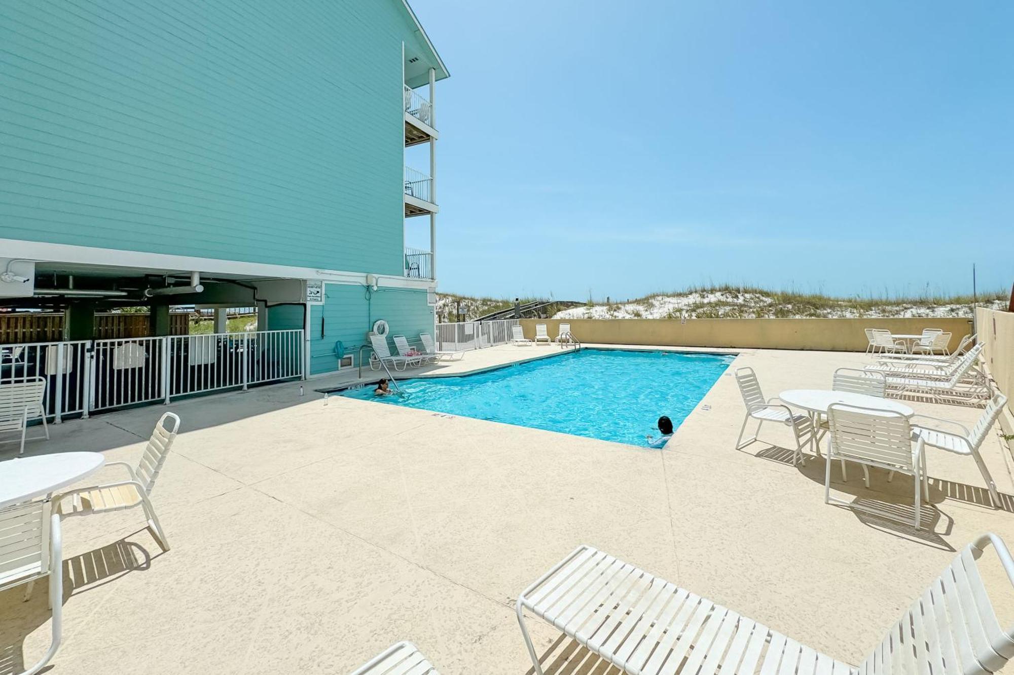Romar 102 * Gulf Shores