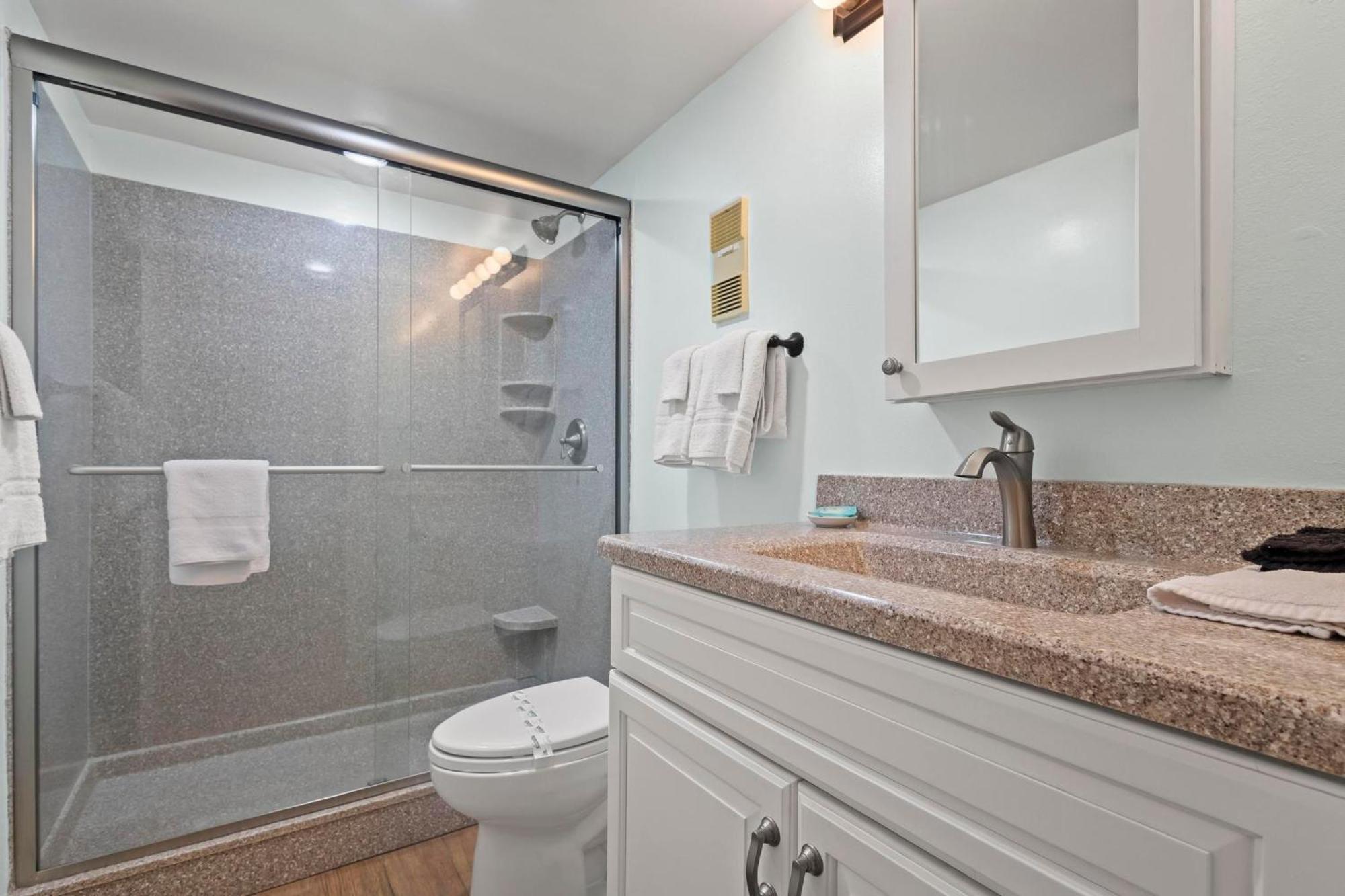 Gulf Tower 8c Holiday home