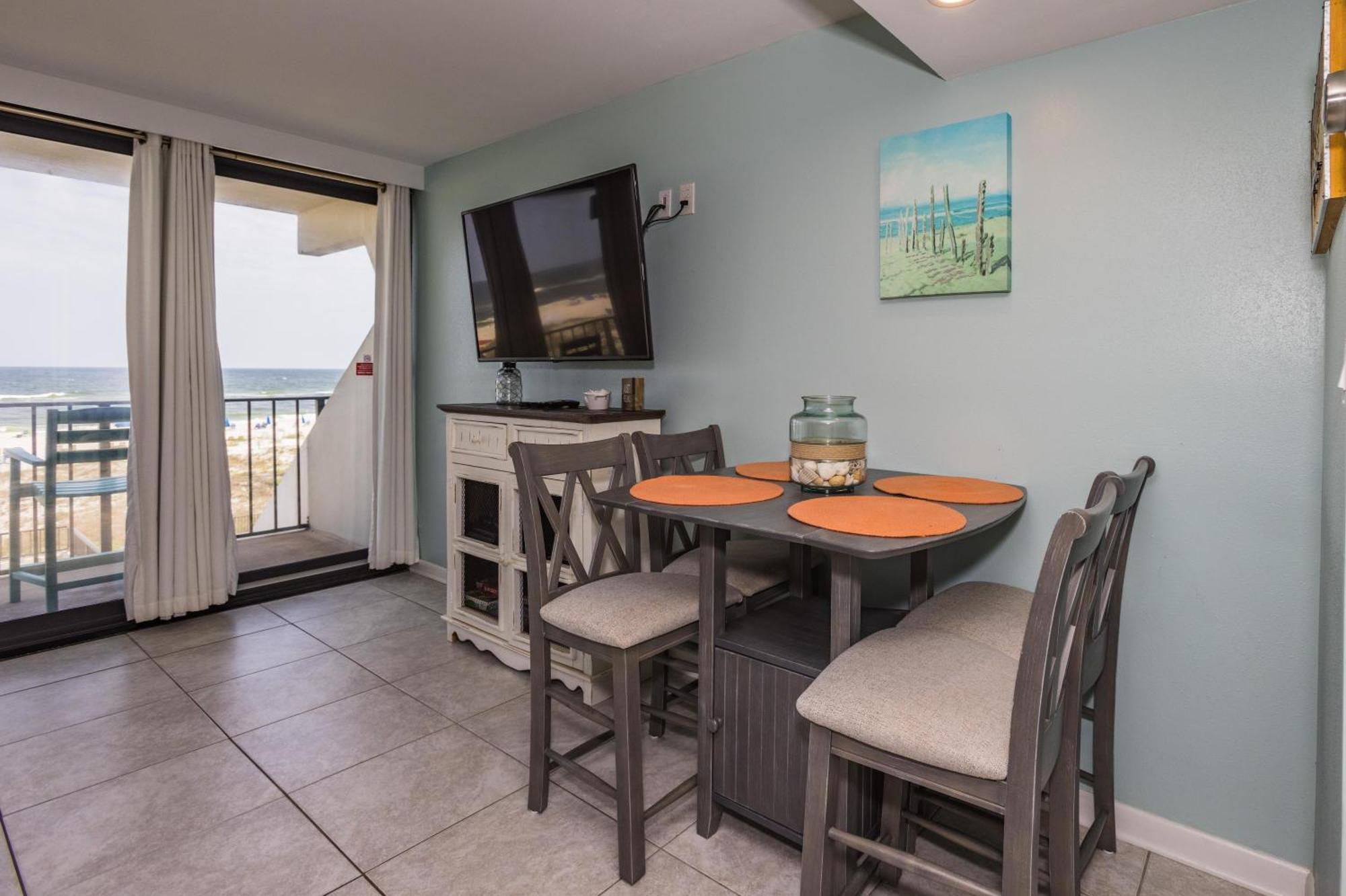 Holiday home Island Winds East #205 *