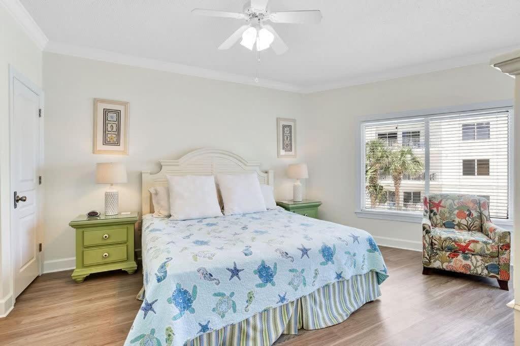 Palm 22-d Beachfront Beach-view Holiday home Gulf Shores