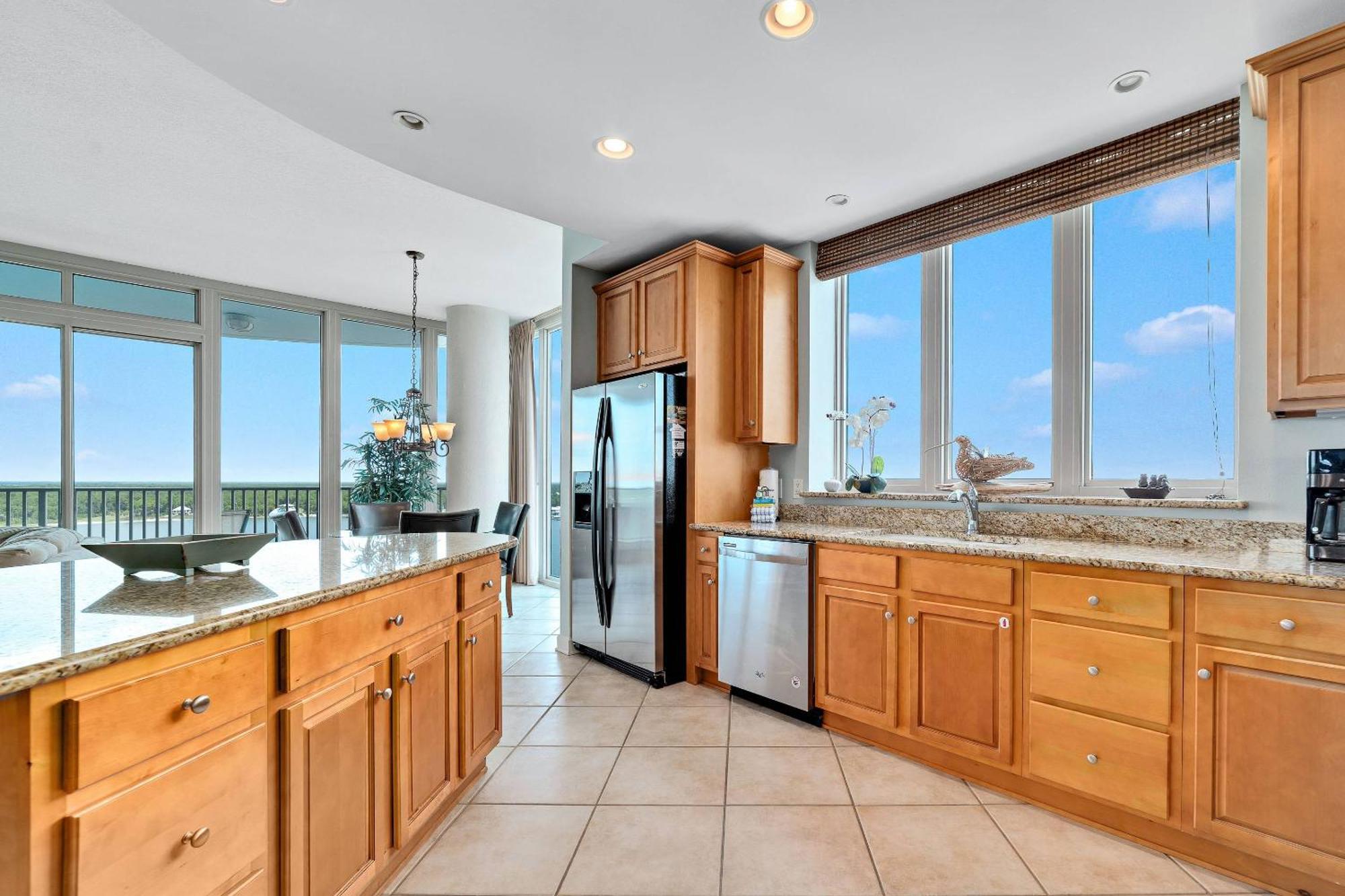 Lagoon Tower 1402 Holiday home Gulf Shores
