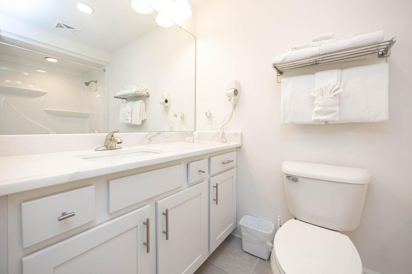 Phoenix Gulf Towers 1506 Apartment *
