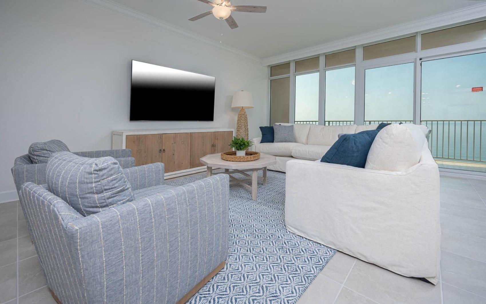 Phoenix Gulf Towers 1406 Apartment *